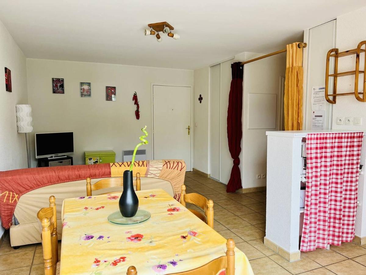 Appartement F2 A Cambo-Les-Bains Avec Piscine, Proche Thermes, Terrasse Et Parking - Fr-1-495-36 Kültér fotó