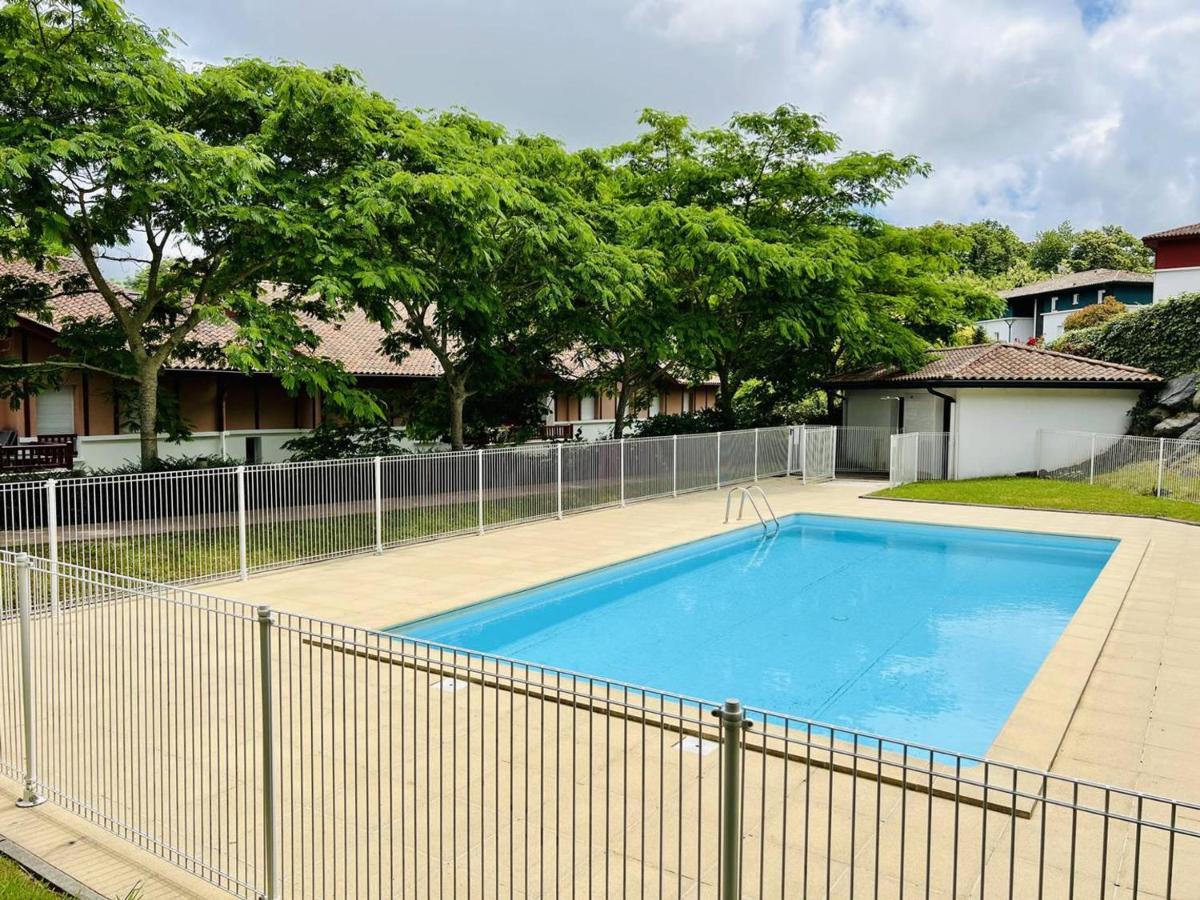 Appartement F2 A Cambo-Les-Bains Avec Piscine, Proche Thermes, Terrasse Et Parking - Fr-1-495-36 Kültér fotó